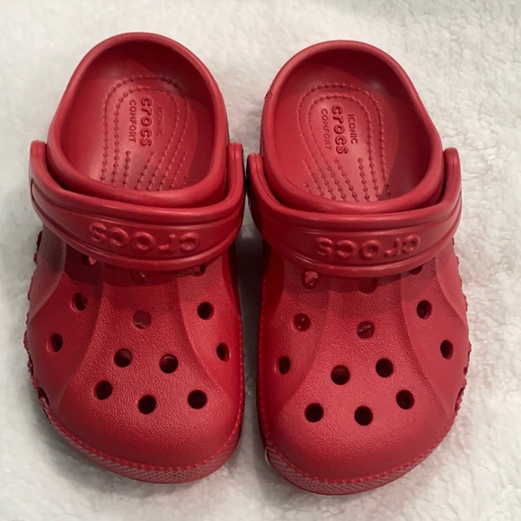 mens red crocs size 11